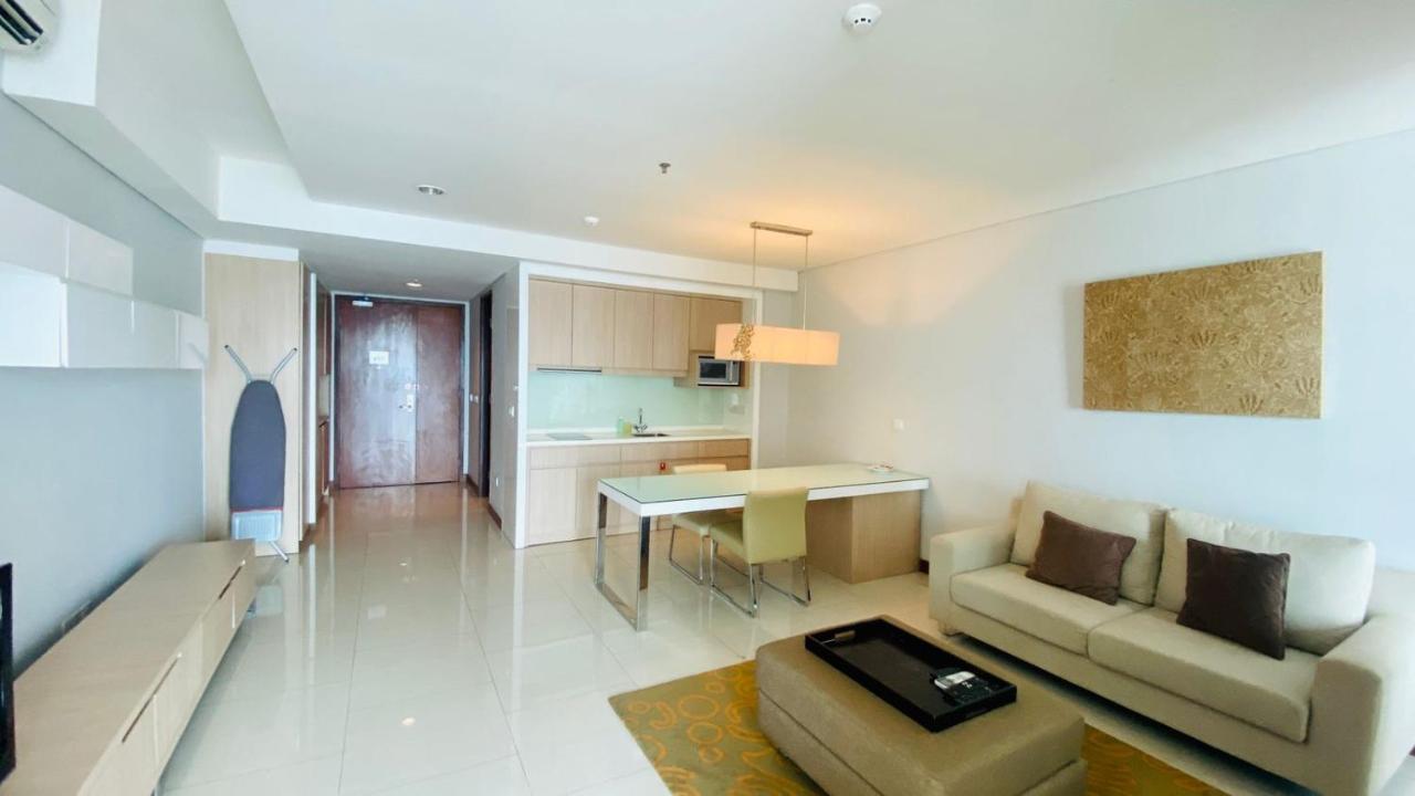 The H Tower Rasuna Suites Kuningan Jakarta By Villaloka Bagian luar foto