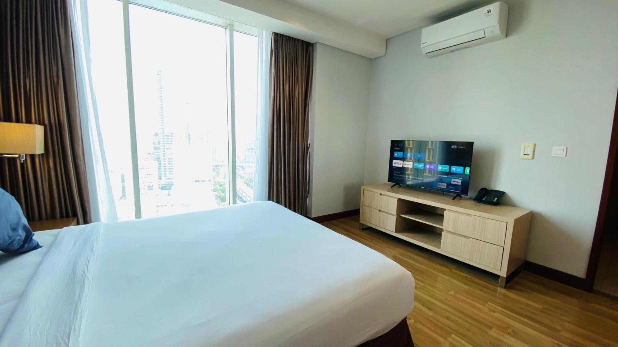 The H Tower Rasuna Suites Kuningan Jakarta By Villaloka Bagian luar foto