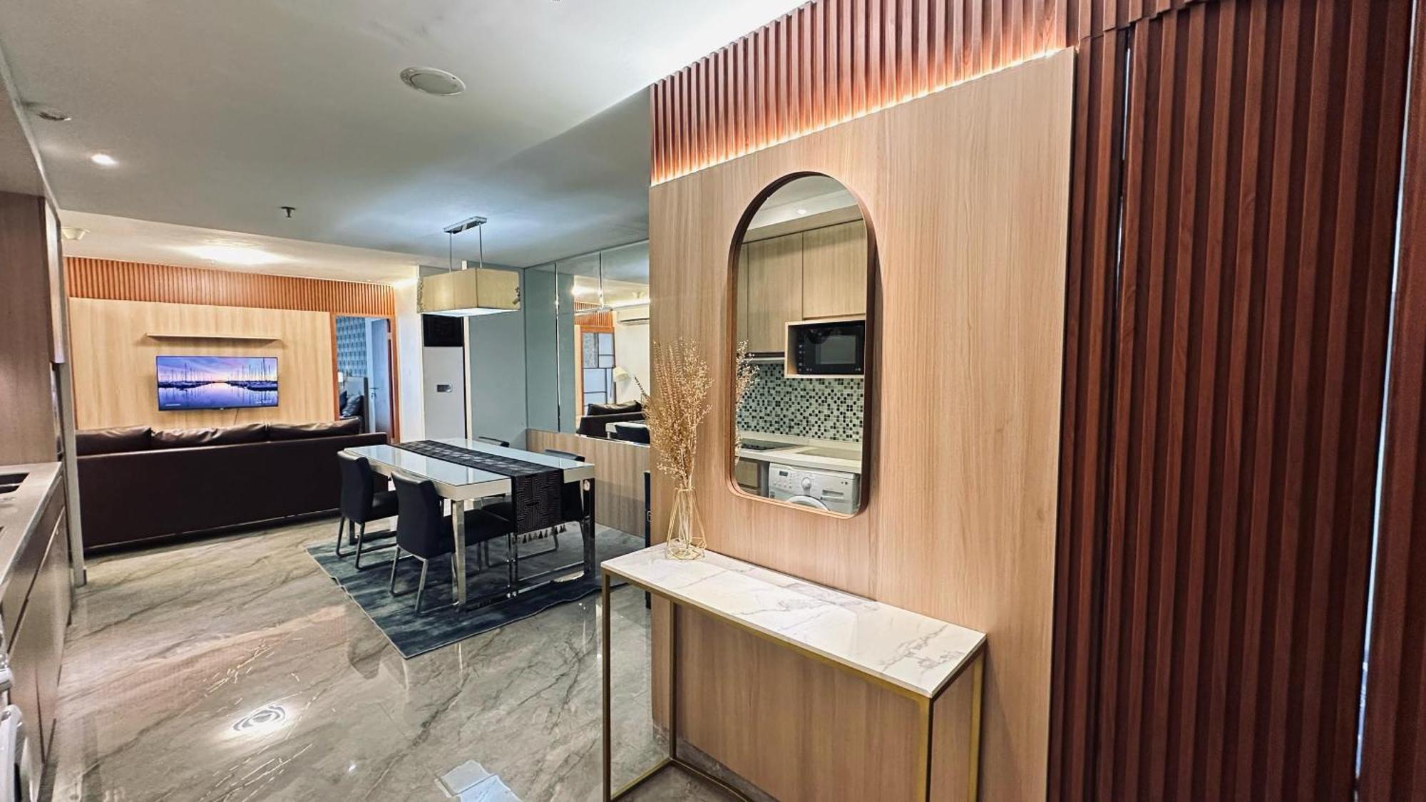 The H Tower Rasuna Suites Kuningan Jakarta By Villaloka Bagian luar foto
