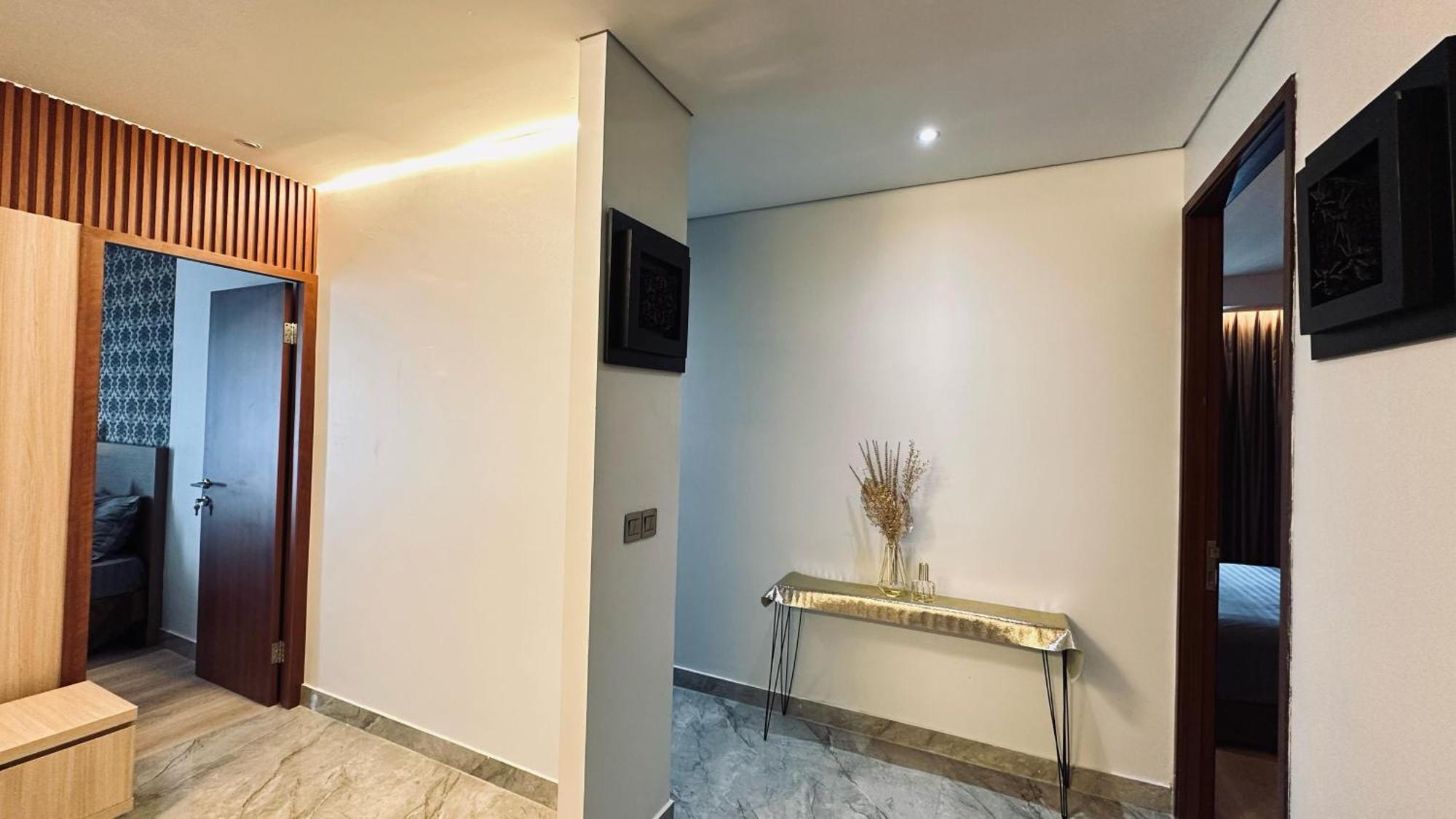 The H Tower Rasuna Suites Kuningan Jakarta By Villaloka Bagian luar foto